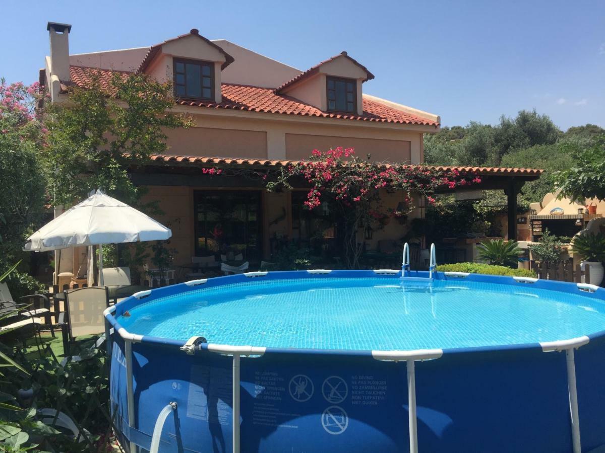 Rafina Great Feeling Villa Exterior foto